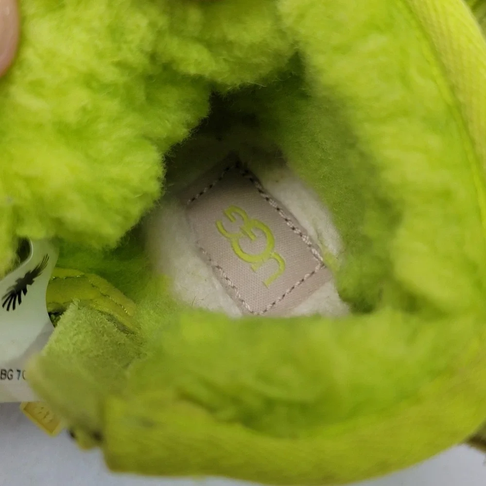 UGG Toddler Neumel II Boots Size 9T Neon Lime Green Sulphur Suede Lace Up Zip‎
